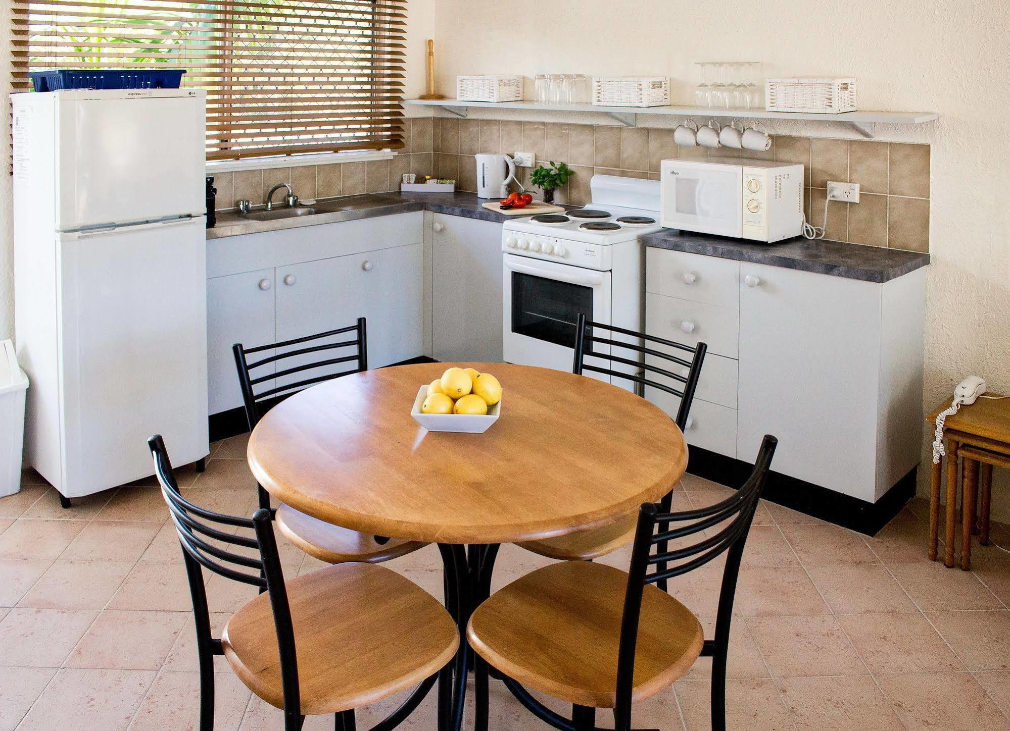 Clifton Sands Holiday Units Clifton Beach Bagian luar foto
